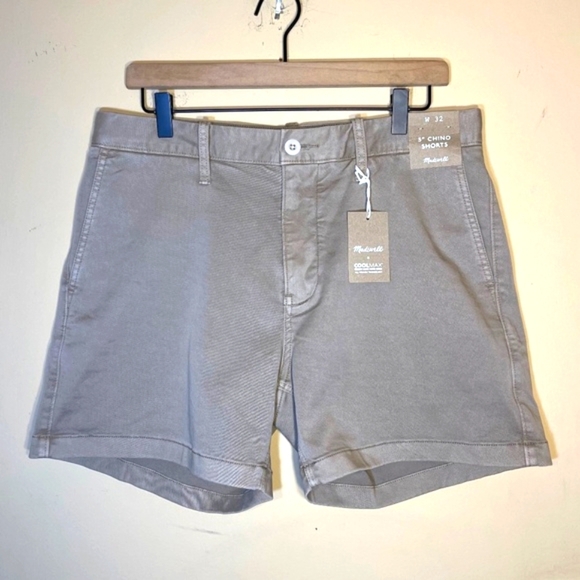 Madewell Women's Cool Gray Chino Shorts